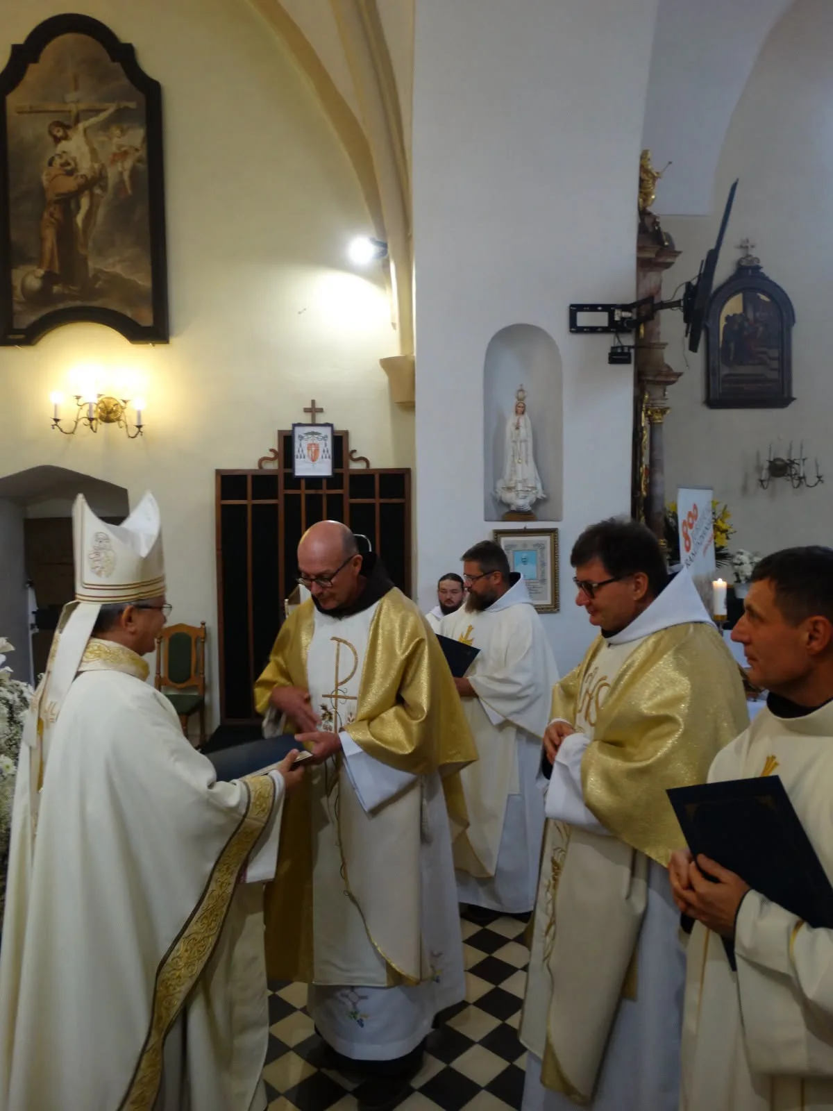 Franciszkanie świętowali swoje jubileusze życia zakonnego i kapłańskiego.