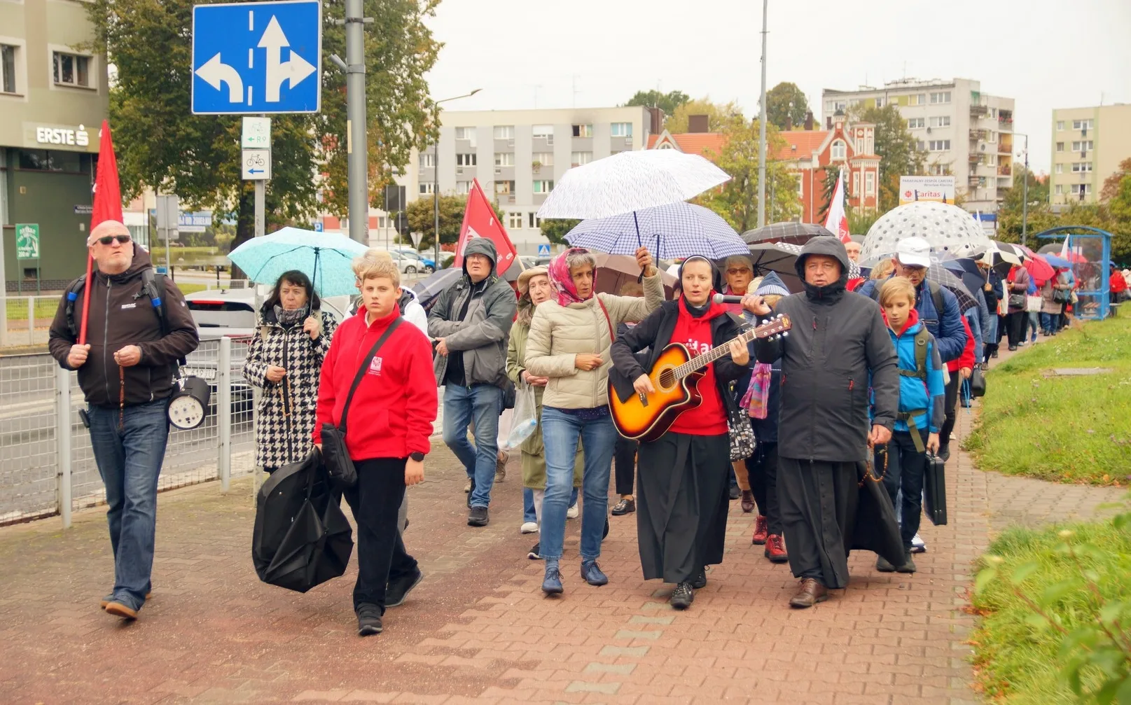 Wspólne pielgrzymowanie wzmacnia więzi i jednoczy wspólnotę!